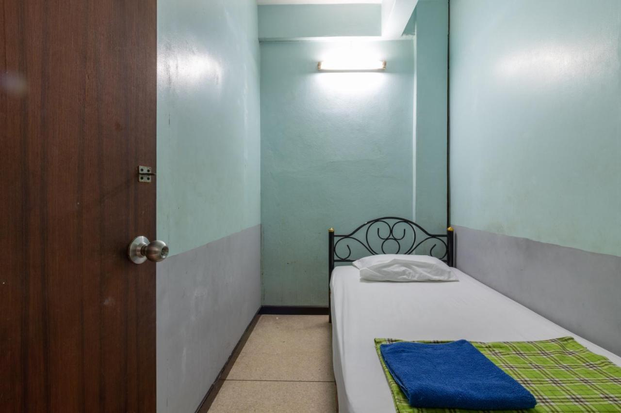 7 Holder Guesthouse Bangkok Kültér fotó